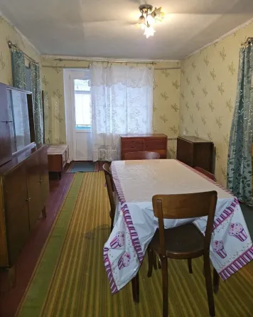 Продам 2-х комнатную квартиру на Красной Звезде Макеевка