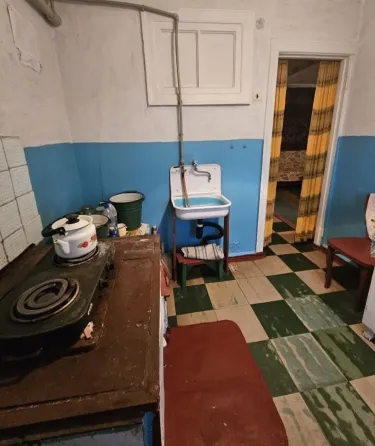 Продам 2-х комнатную квартиру на Красной Звезде Макеевка