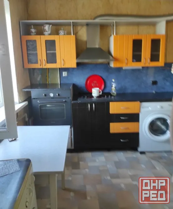 Продам 3-х комнатную квартиру на Зеленом Макеевка - изображение 1