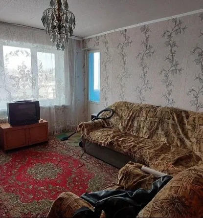 Продам 2-х комнатную квартиру на Бажанова Макеевка