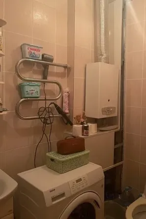 Продам 2-х комнатную квартиру на Бажанова Макеевка