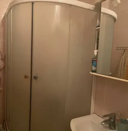 Продам 2-х комнатную квартиру на Бажанова Макеевка