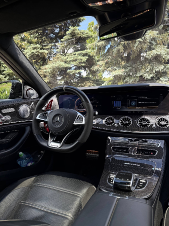 Продам Mercedes e63a Донецк
