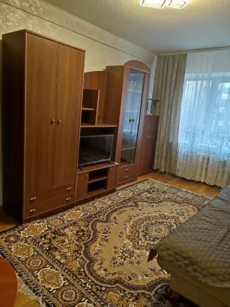 в аренду уютную однокомнатную квартиру от собственника на длительный срок в ворошиловском районе (бу Донецк
