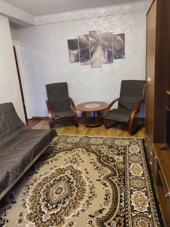 в аренду уютную однокомнатную квартиру от собственника на длительный срок в ворошиловском районе (бу Донецк