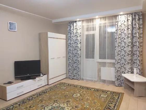 Сдается однокомнатная квартира на улице Сеченова Мариуполь