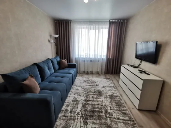 Снова в аренде однокомнатная 36,2 м² квартира в Калининском районе Донецк