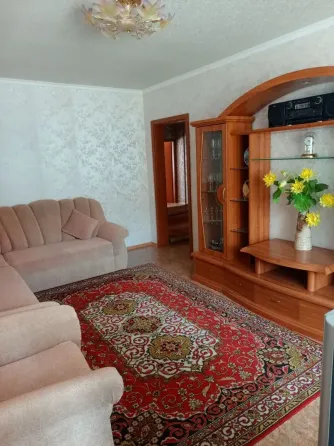 Продам 3-ку с Холлом 72.9 кв.м. Донецк