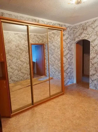 Продам 3-ку с Холлом 72.9 кв.м. Донецк