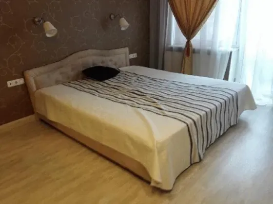 Сдам двухкомнатную в Ленинском районе, ул. Куприна Донецк