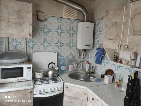Продам 3 ком кв в Киевском р-н (дон сити) по ул Артема Донецк