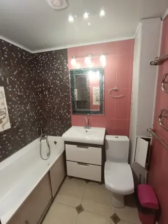 Вода+лифт. Продам 1 к.кв. с холлом, Будённовский р-н, Донской, Заперевальная, Полоцкая (воода+лифт) Донецк