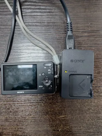 Продам фотоаппарат+карта памяти+чехол+зарядка Донецк