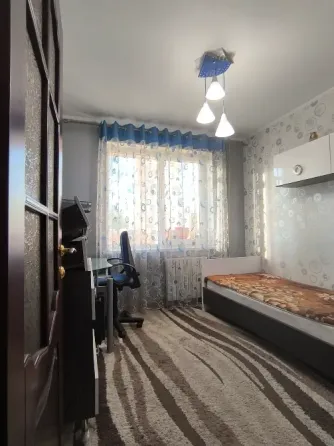 Продам 3х ком квартиру.Мкр Зелёный.первые дома Макеевка
