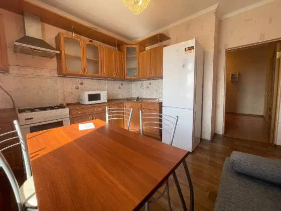 1-к квартира, 46 м2, 8/9 эт. Мариуполь
