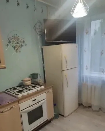 Сдам 2-х комнатную квартиру на Зеленом в районе Танка Макеевка