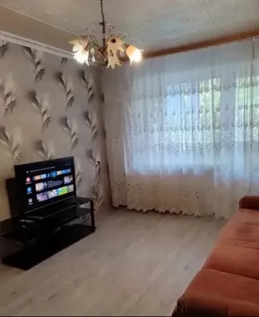 Сдам 2-х комнатную квартиру на Зеленом в районе Танка Макеевка