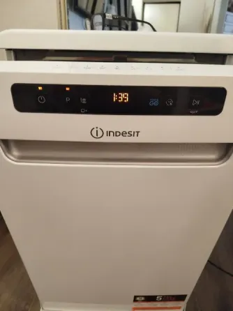 Посудомоечная машина Indesit DSFo3T224 отдельно стоящая 45 см ширина Донецк