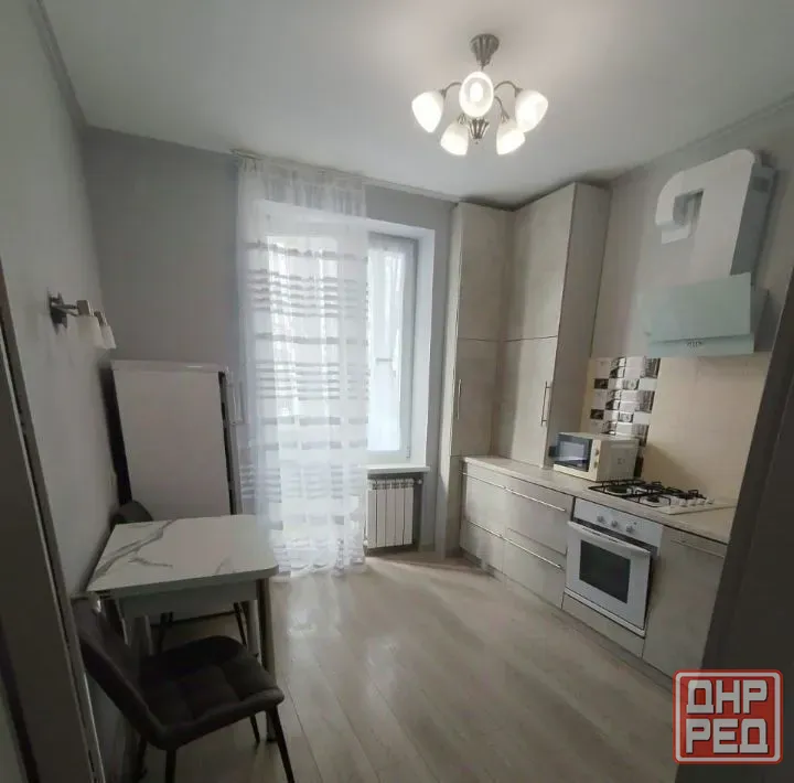 квартира в шаговой доступности от Донбасс Арены Донецк - изображение 1