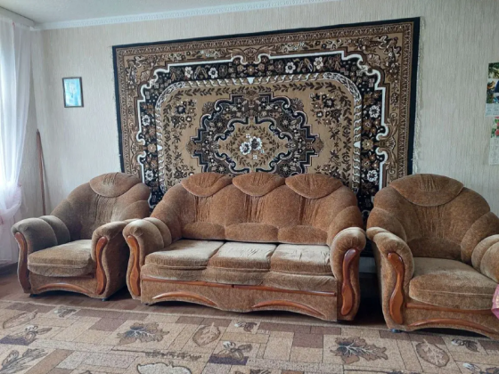 Продается диван Донецк