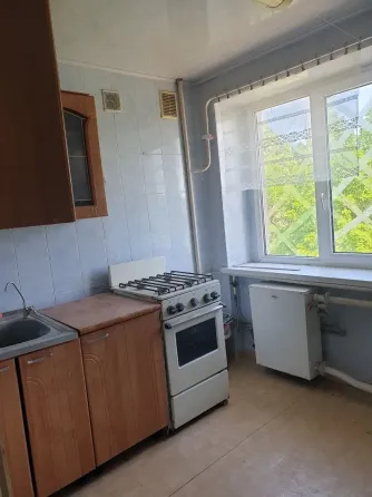 Продается 2х- комнатная квартира в г.Докучаевск Докучаевск