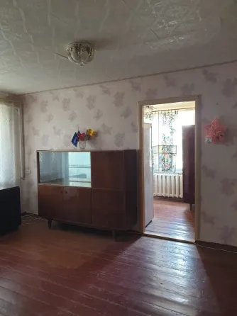 Продается 2х- комнатная квартира в г.Докучаевск Докучаевск