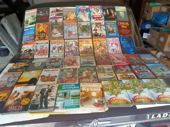 Уникальная библиотека фильмов на DVD дисках. Донецк