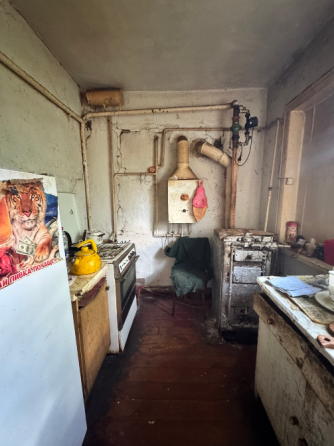Продажа дома с приватизированной землей и газом, ц Городской р-н, 92-х квартирный Макеевка