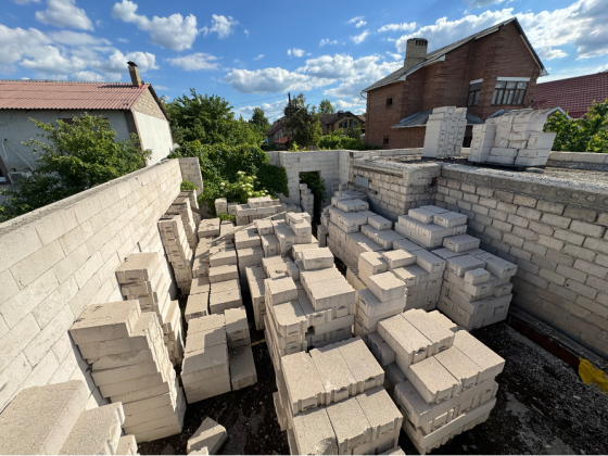 Срочная продажа недостроенного дома, Донецк, пл.Бакинских Комиссаров. Донецк