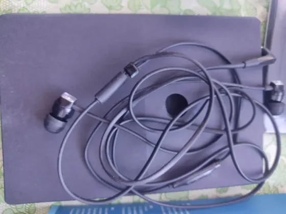 Наушники Sennheiser CX 300S Hi-fi , Black в новом состоянии Донецк