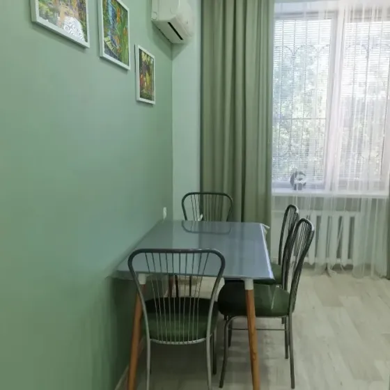 сдаётся двушка по пр. Строителей Мариуполь