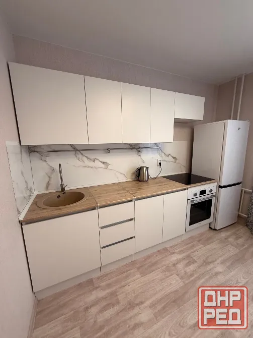 Сдаю 1-к квартиру 35м² в Буденновском р-не, улица 230-й Стрелковой Дивизии, 7 Донецк - изображение 2