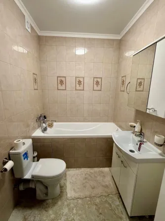 2-к квартира на длительный срок Кировский р-н, улица Кольцова, 11 Донецк