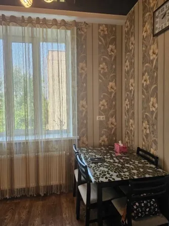 Сдам 2х ком. квартиру на пр. Строителей Мариуполь