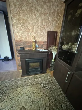 Купить четырехкомнатную квартиру в Левобережном р-не Мариуполь