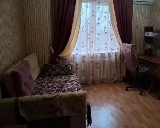 Сдам 1-комнатную квартиру в Центре Гвардейки Макеевка