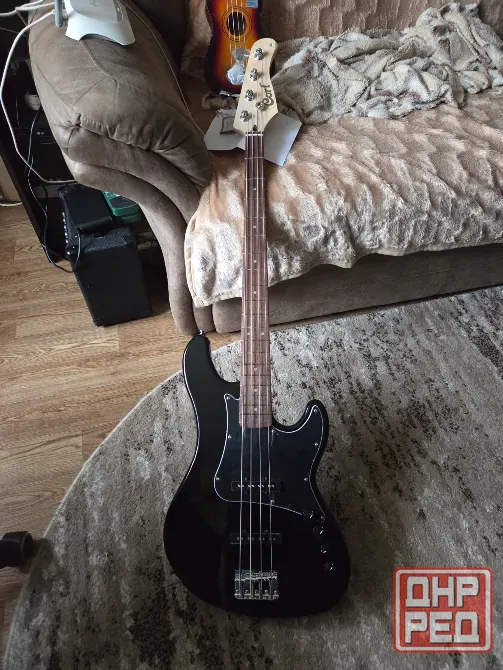 Бас-гитара Cort GB34JJ-BK GB Series Донецк - изображение 1
