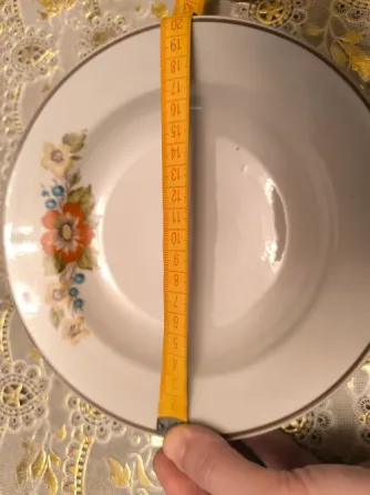 Тарелки глубокие 6 шт. 150 руб. Донецк