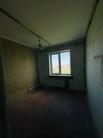 Продам четырехкомнатную квартиру в Центральном р-н Мариуполь