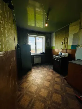 Продам четырехкомнатную квартиру в Центральном р-н Мариуполь