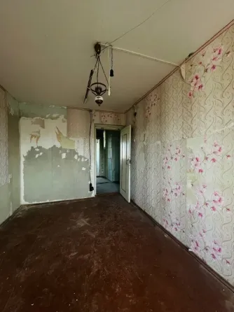 Продам четырехкомнатную квартиру в Центральном р-н Мариуполь