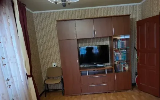 Сдам 1-комнатную квартиру в Центре Гвардейки Макеевка