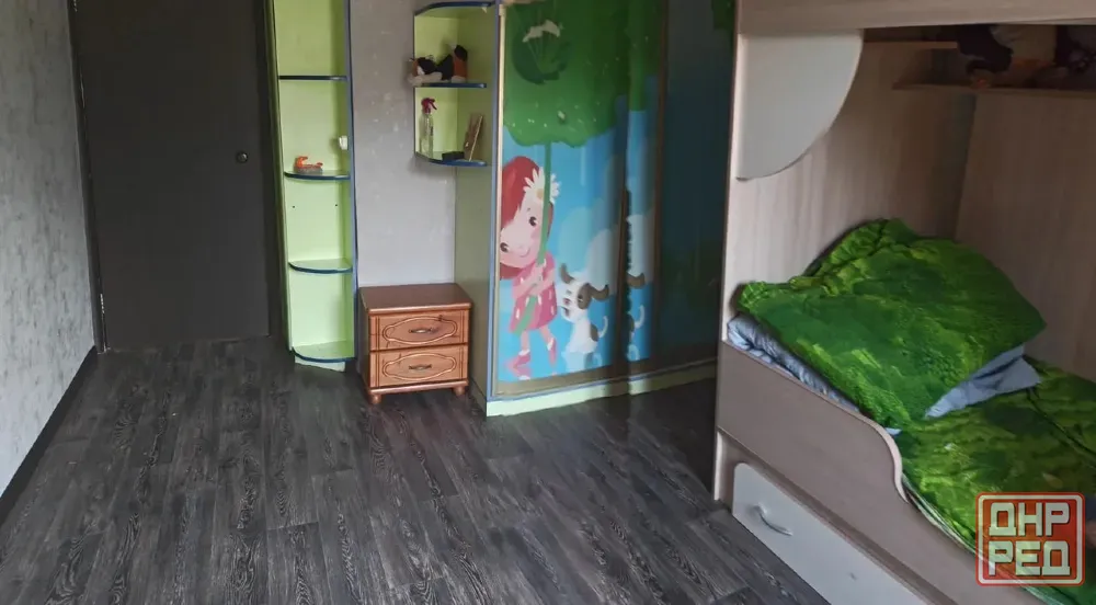Сдаю двухкомнатную квартиру 48.0 м² этаж 3/5 город Донецк, Ленинский район Донецк - изображение 1