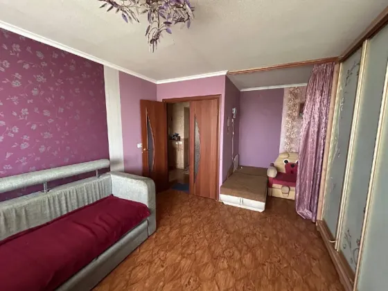 продам срочно 1к пр. Дзержинского, состояние хорошее Донецк