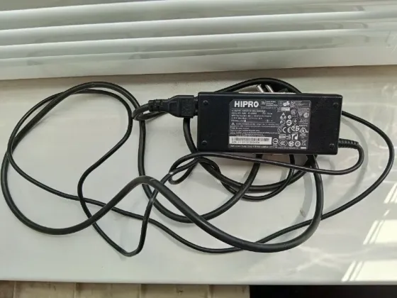 Зарядка для ноутбуков 19V 4.74A 90W Донецк