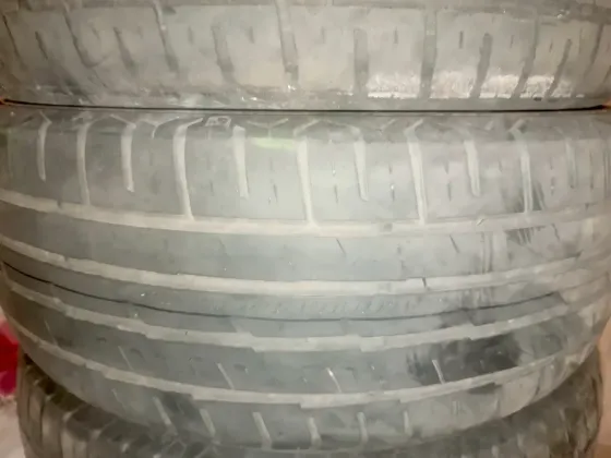 Продам резину 205/55/16 Донецк