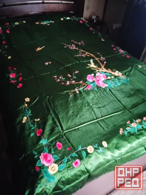 Продам винтажное китайское покрывало 215х165, атласный шелк, с бахромой. Донецк - изображение 3