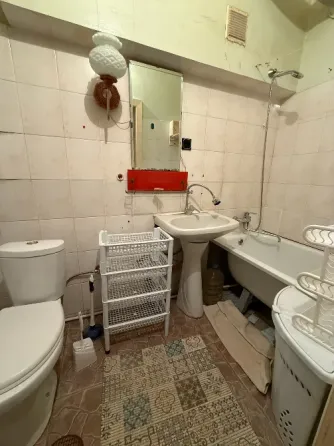Сдам 2 ком.кв Ленинский район, Парк Славянской культуры, пересечение Кирова и Куйбышева. Донецк