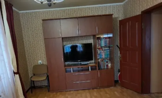 Сдам 1-комнатную квартиру в Центре Гвардейки Макеевка
