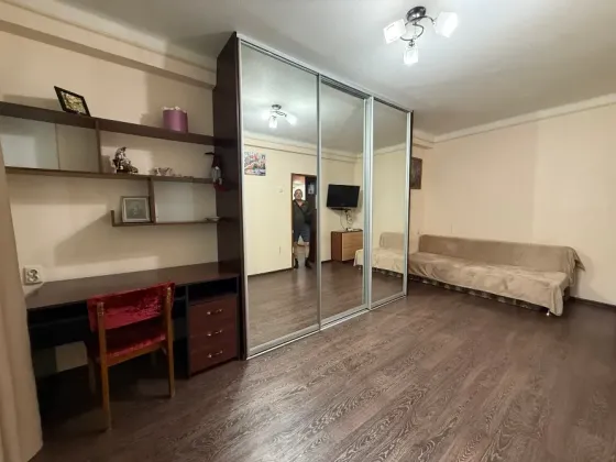 Сдам 1 ком.кв Калининский район, Марии Ульяновой пересечение с бульваром Шевченко Донецк